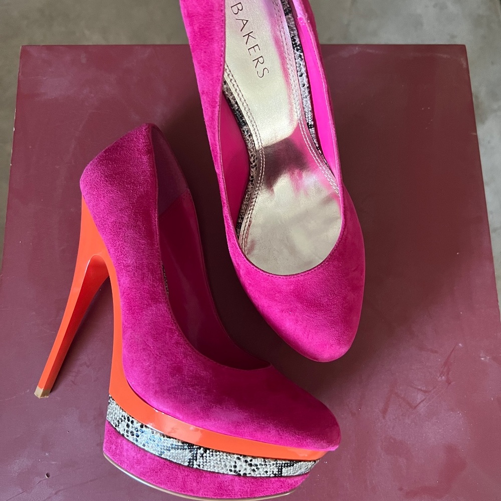 Bakers platform heel